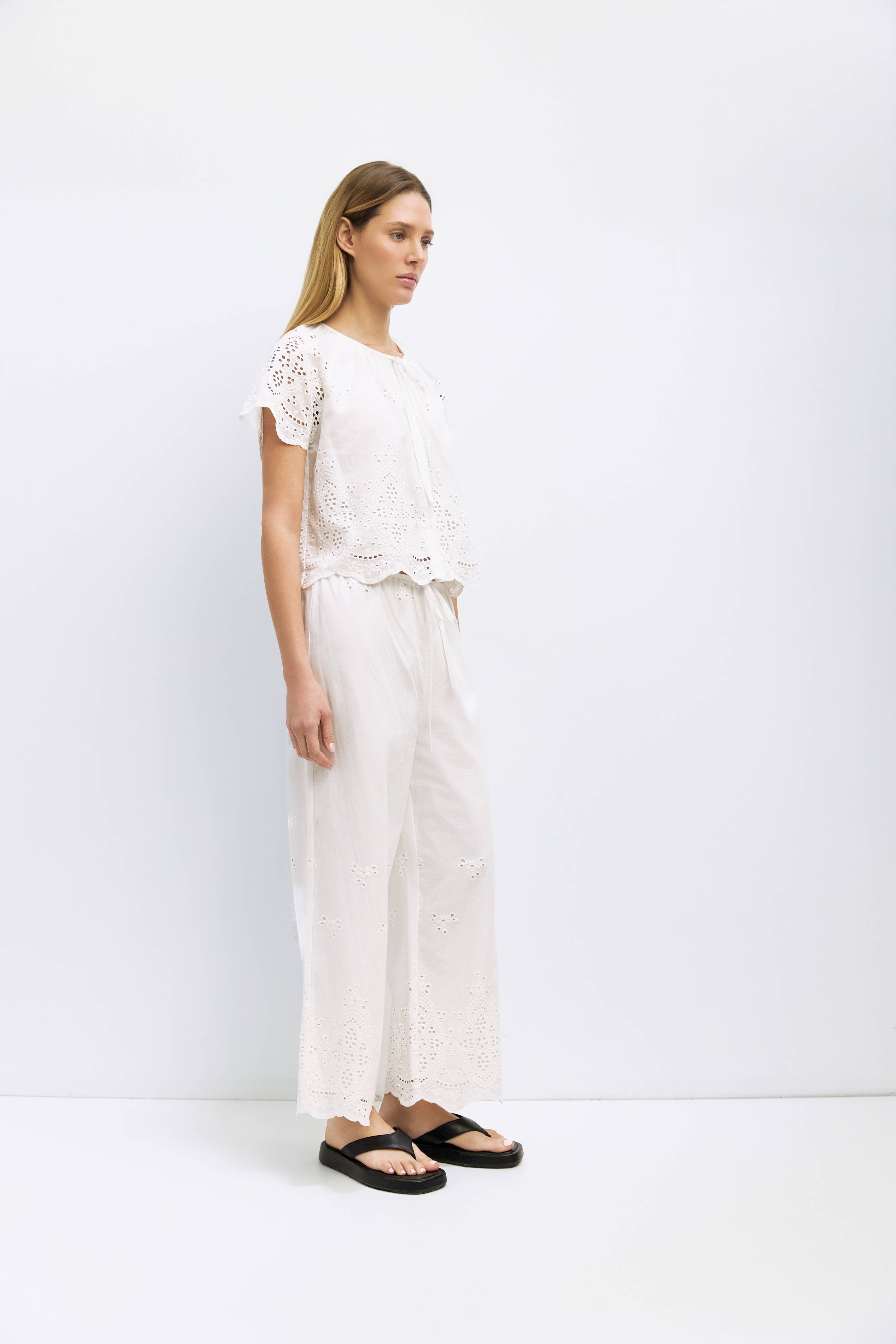 The Mariska Pants | Embossed Scallop Edge Pants