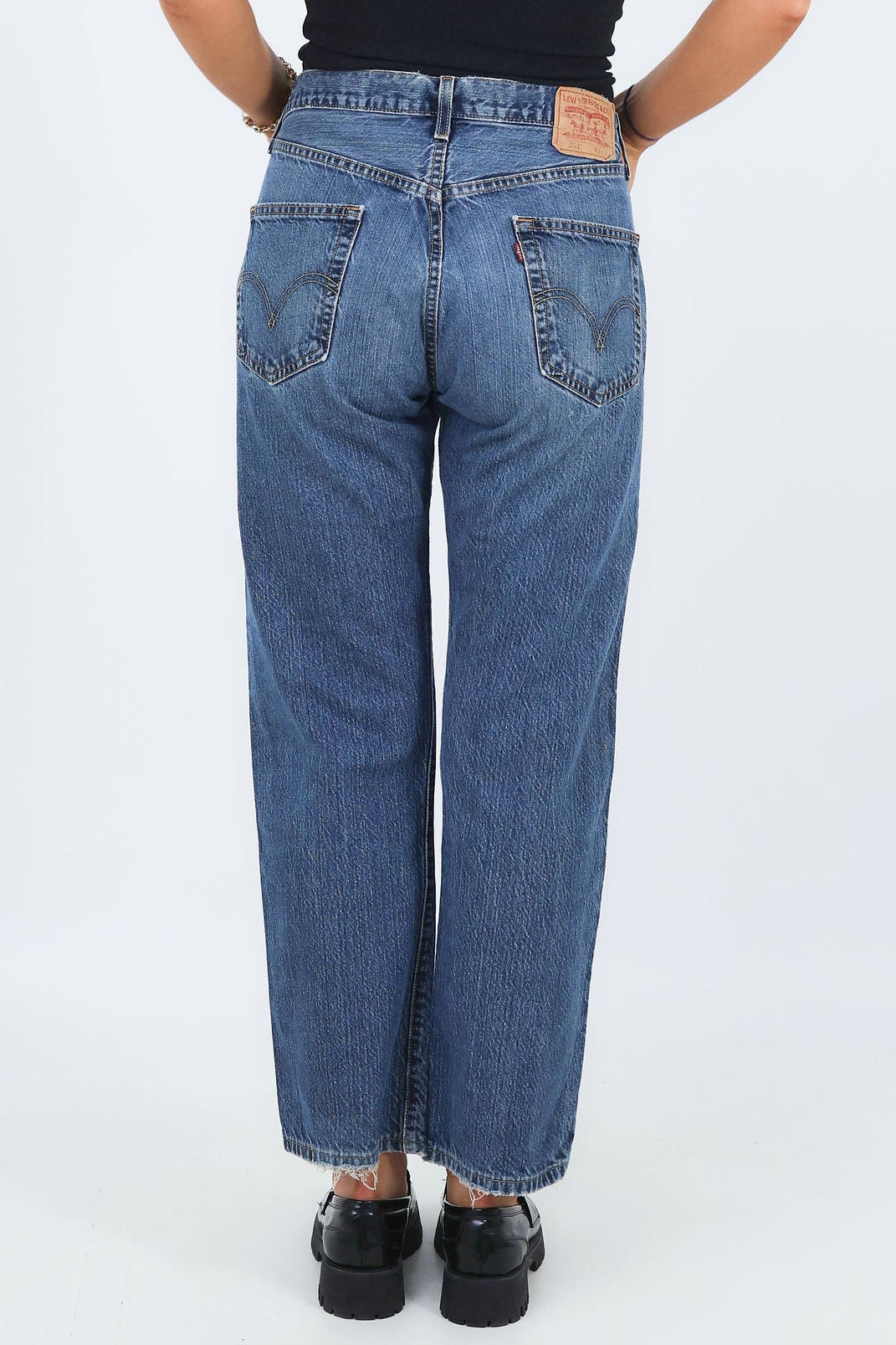 Vintage Levi's 501 | Size 8
