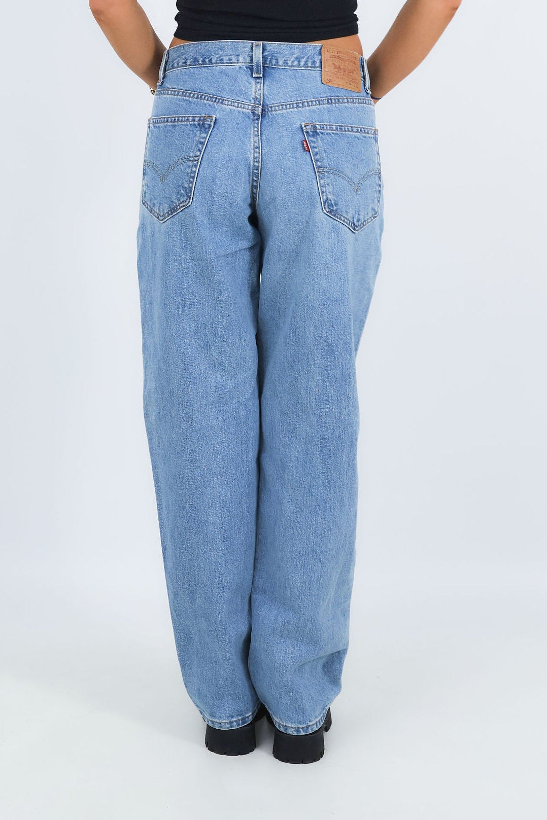 Vintage Levi's 550 | Size 8