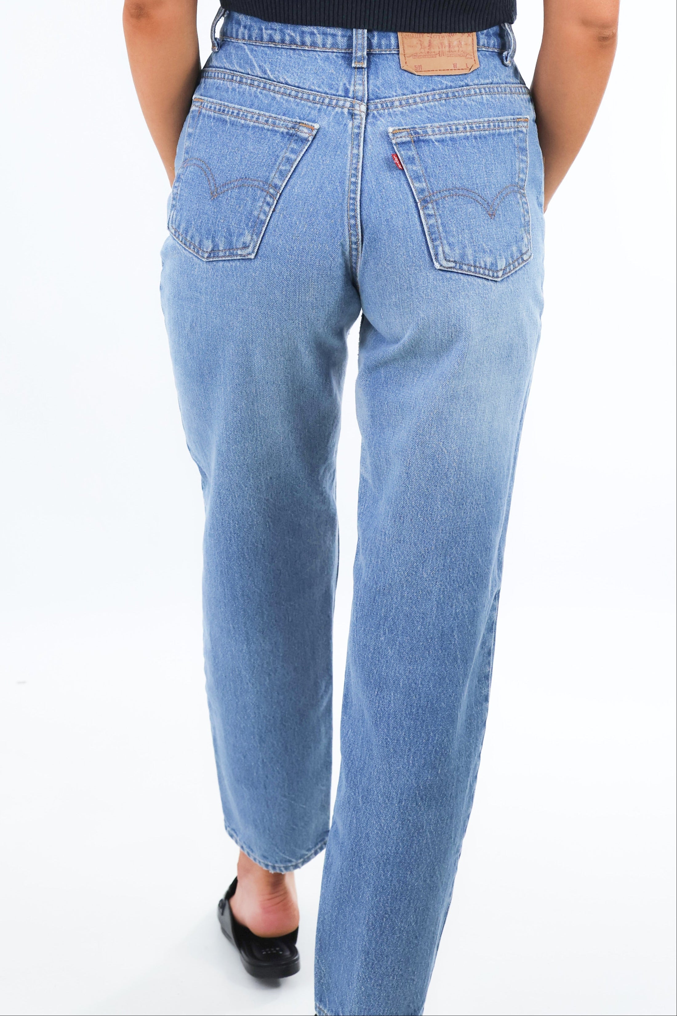 Vintage Levi's 501 | Size 27